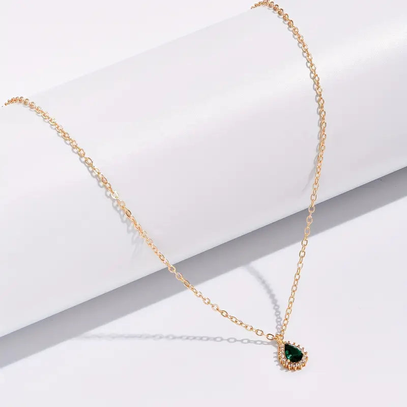 Arany Smaragd Teardrop Nyaklánc