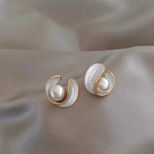 Arany Swirl Gyöngy Bedugós Fülbevaló