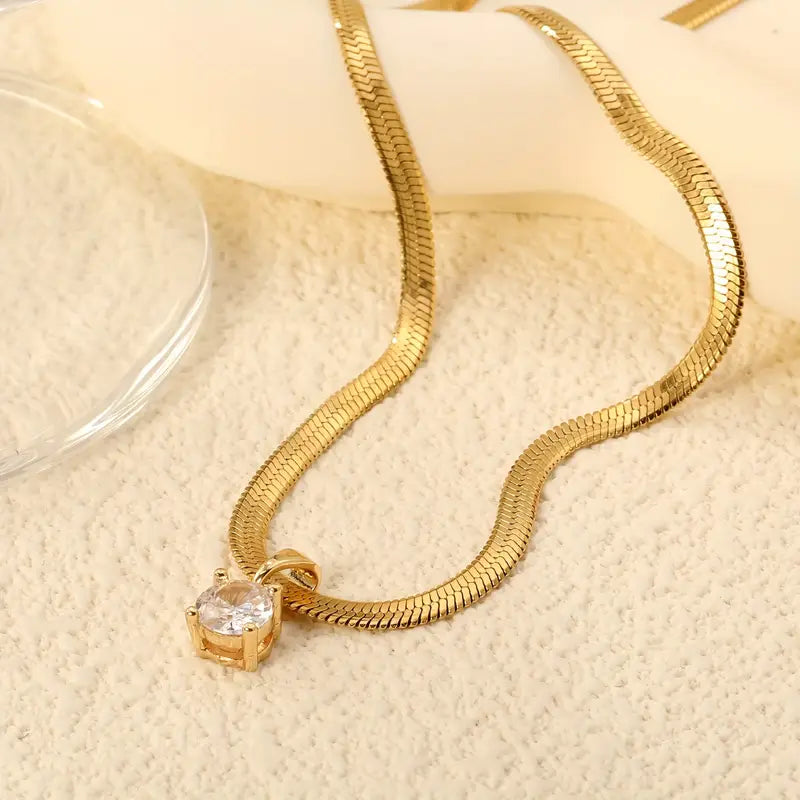 Elegant Rhinestone Pendant Nyaklánc | Arany