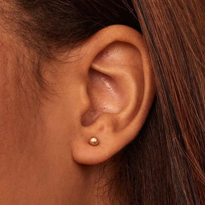 Have a ball studs | Arany
