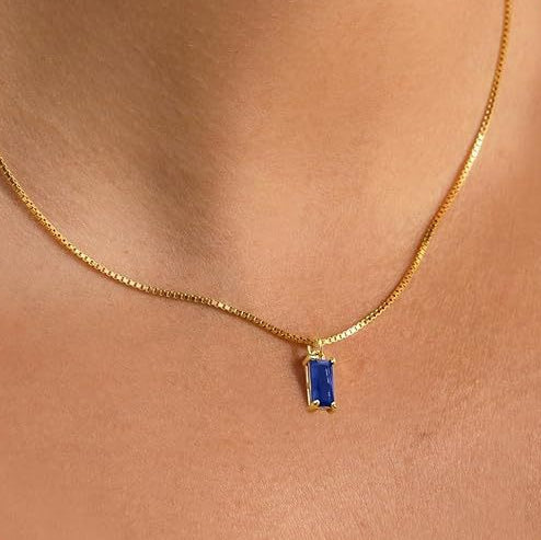 Minimalist Zafír Pendant Nyaklánc | Fehér Arany